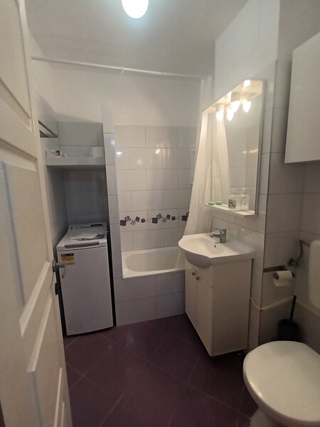 Dristor, str. Racari 6.