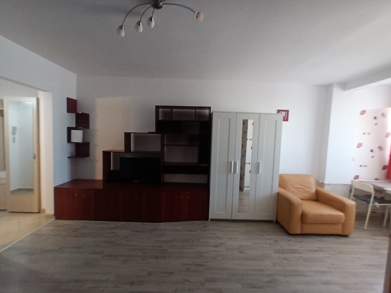 Dristor, str. Racari 6.