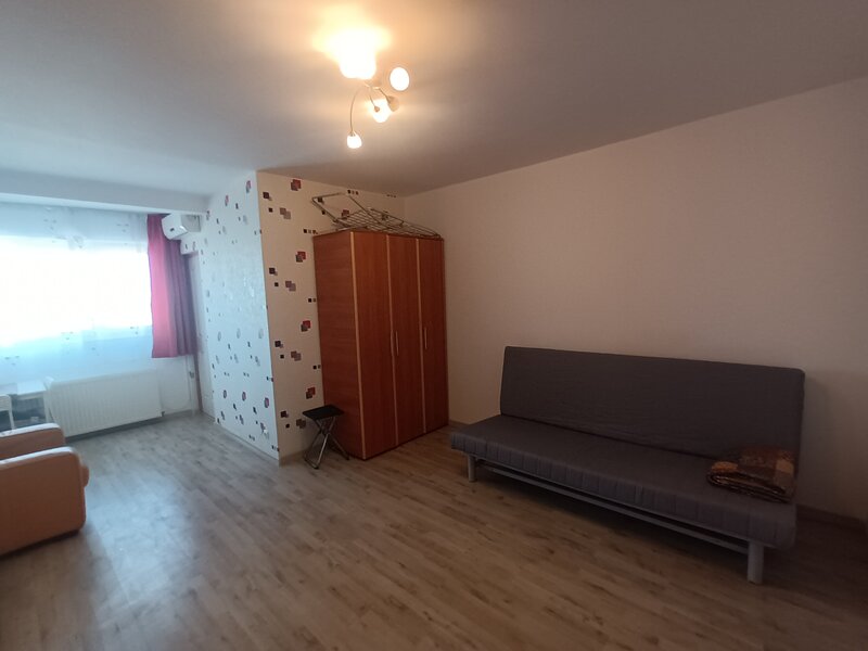 Dristor, str. Racari 6.