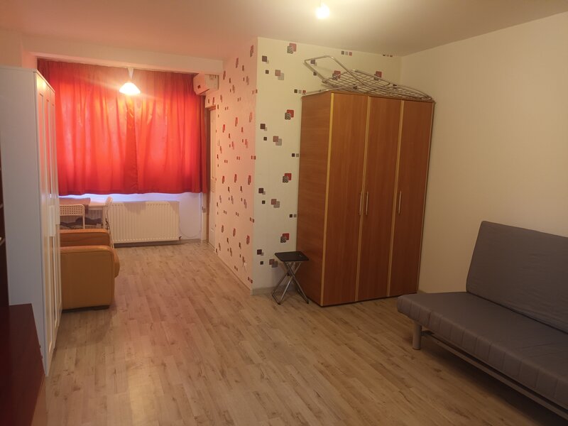 Dristor, str. Racari 6.